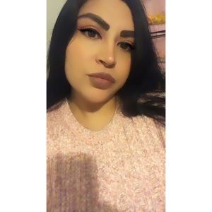 Meet your Posher, Mayra